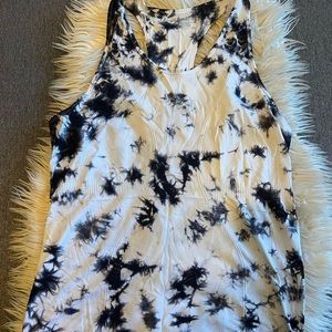 Zyia tie dye stretchy long athletic tank top Athletic Boho casual capsule